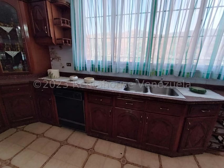 Apartamento (1 Nivel) en Venta en Avenida Victoria, Aragua - 35
