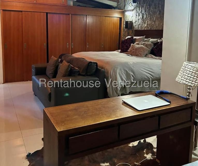 Casa (Multipes Niveles) en Venta en Macaracuay, Distrito Metropolitano - 16