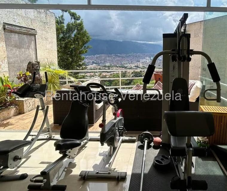 Casa (Multipes Niveles) en Venta en Macaracuay, Distrito Metropolitano - 22