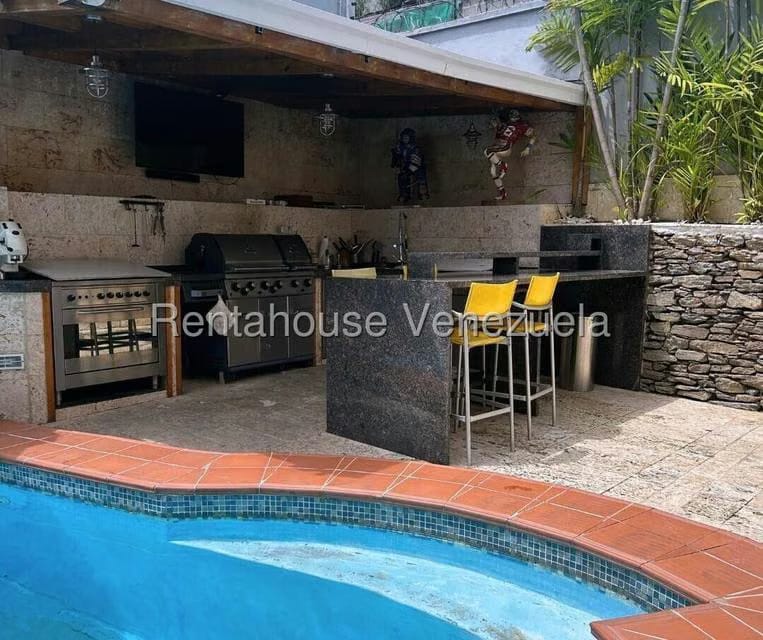 Casa (Multipes Niveles) en Venta en Macaracuay, Distrito Metropolitano - 27