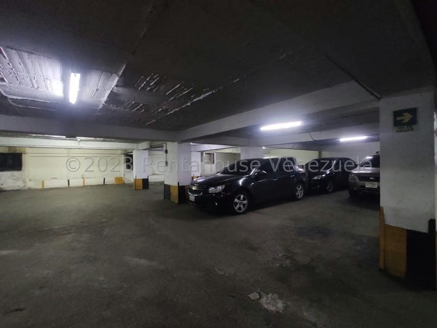 Comercial (Estacionamiento) en Venta en Quinta Crespo, Distrito Metropolitano - 4