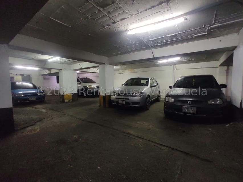 Comercial (Estacionamiento) en Venta en Quinta Crespo, Distrito Metropolitano - 6