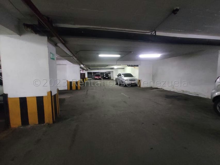 Comercial (Estacionamiento) en Venta en Quinta Crespo, Distrito Metropolitano - 10