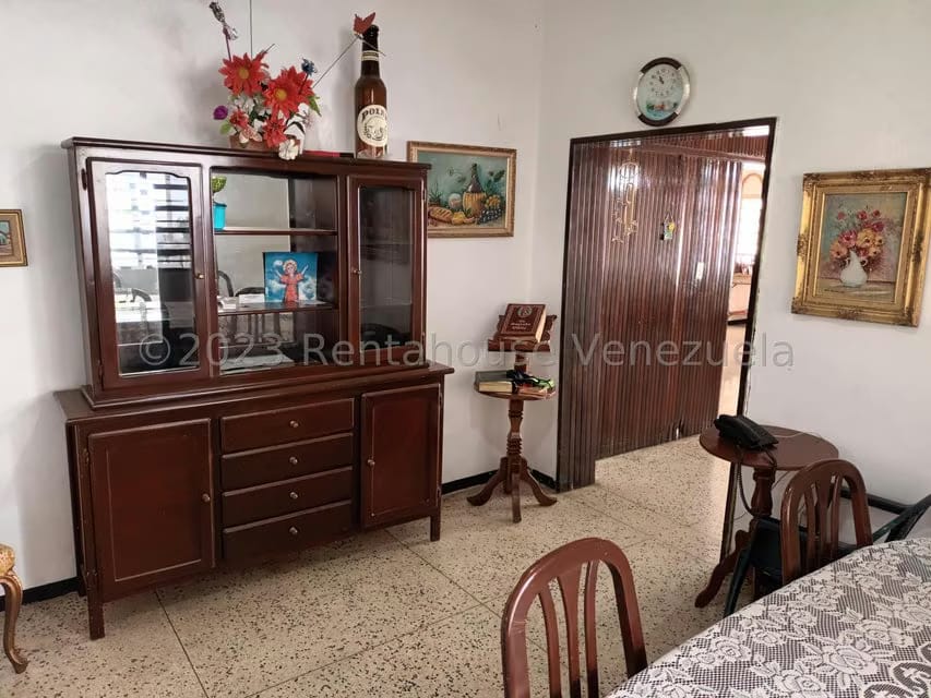 Casa (Multipes Niveles) en Venta en Coche, Distrito Metropolitano - 16