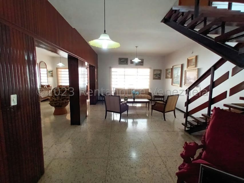 Casa (Multipes Niveles) en Venta en Coche, Distrito Metropolitano - 17