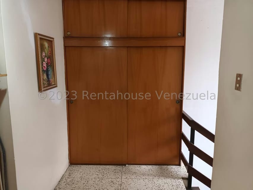 Casa (Multipes Niveles) en Venta en Coche, Distrito Metropolitano - 26