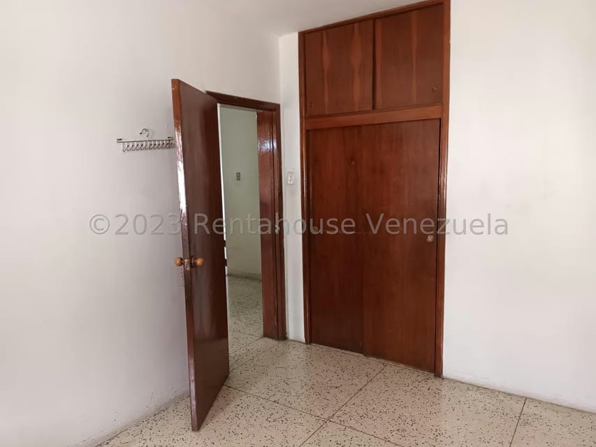 Casa (Multipes Niveles) en Venta en Coche, Distrito Metropolitano - 30