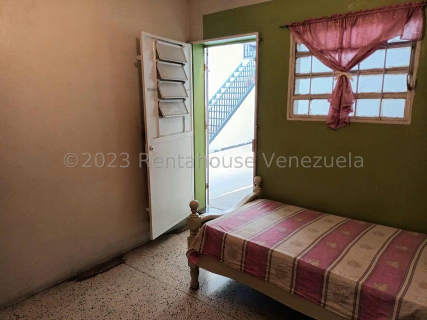 Casa (Multipes Niveles) en Venta en Coche, Distrito Metropolitano - 36