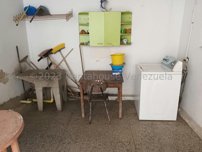 Casa (Multipes Niveles) en Venta en Coche, Distrito Metropolitano - 52