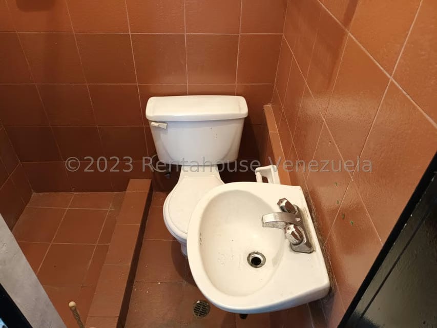 Casa (Multipes Niveles) en Venta en Coche, Distrito Metropolitano - 63