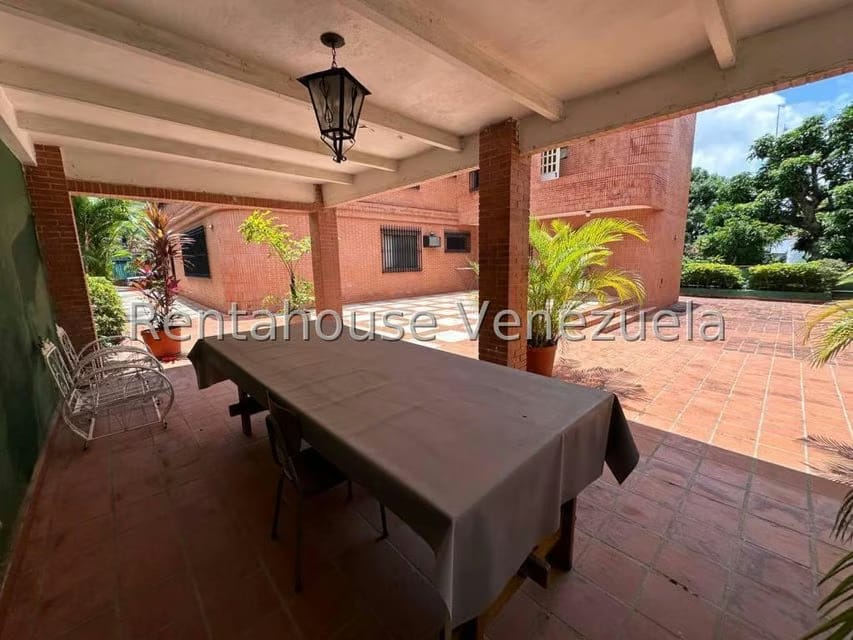 Casa (Multipes Niveles) en Venta en Altamira, Distrito Metropolitano - 65