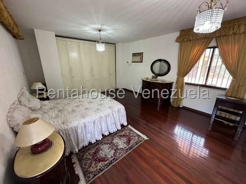 Casa (Multipes Niveles) en Venta en Altamira, Distrito Metropolitano - 9