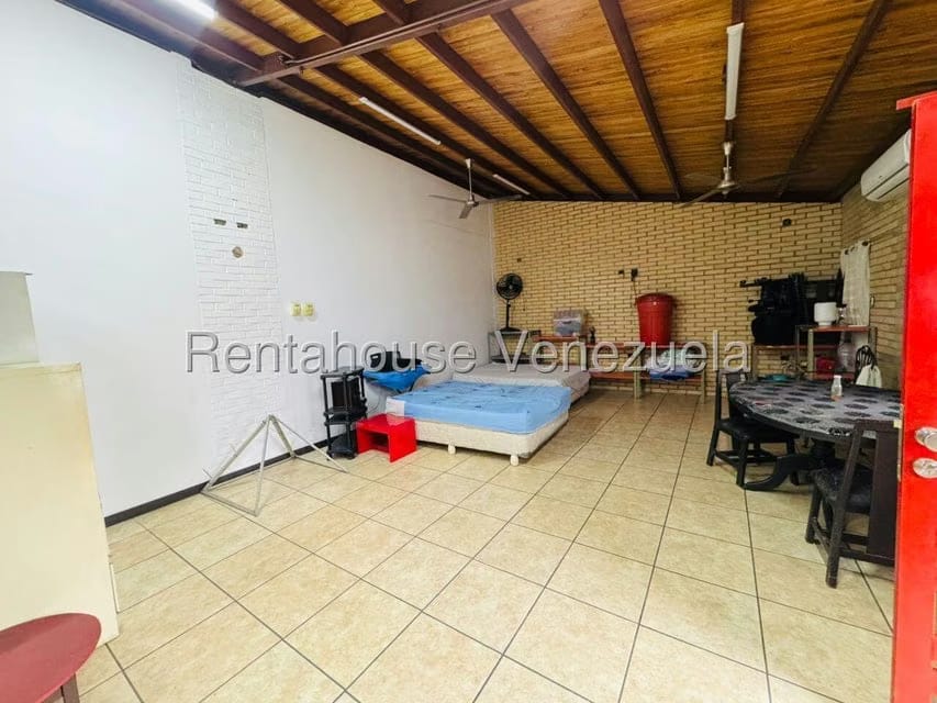 Comercial (Local Comercial) en Alquiler en Nueva Segovia, Lara - 11