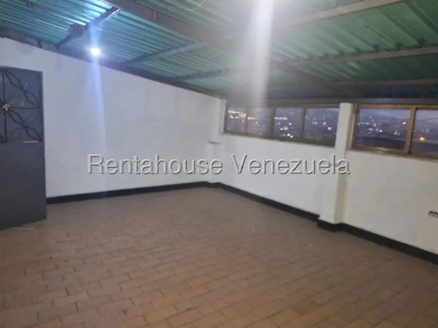 Casa (Multipes Niveles) en Venta en La Pastora, Distrito Metropolitano - 26