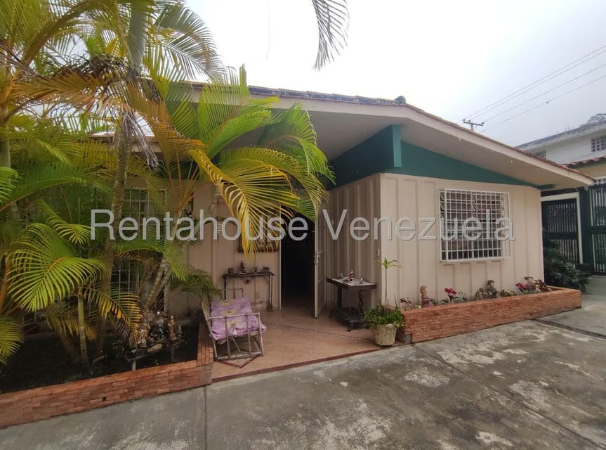 Casa (1 Nivel) en Venta en Colinas de Carrizal, Miranda - 2