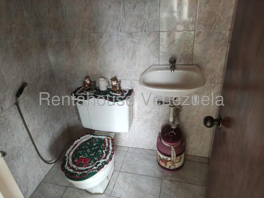 Casa (1 Nivel) en Venta en Colinas de Carrizal, Miranda - 18