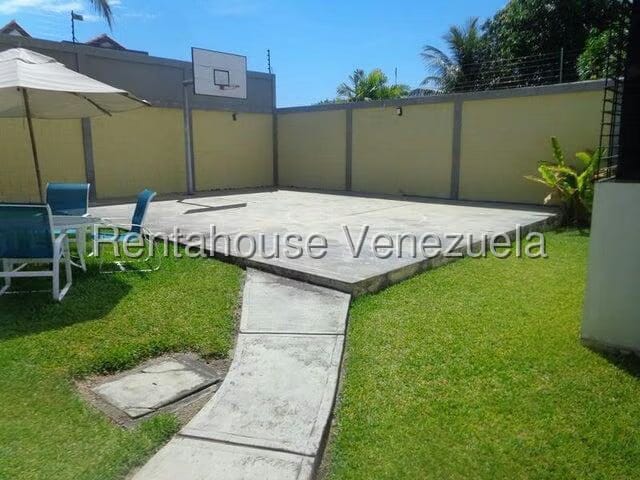 Casa (Duplex) en Venta en Cumboto, Carabobo - 43
