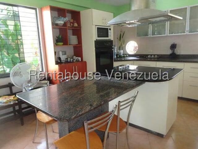 Casa (Duplex) en Venta en Cumboto, Carabobo - 8