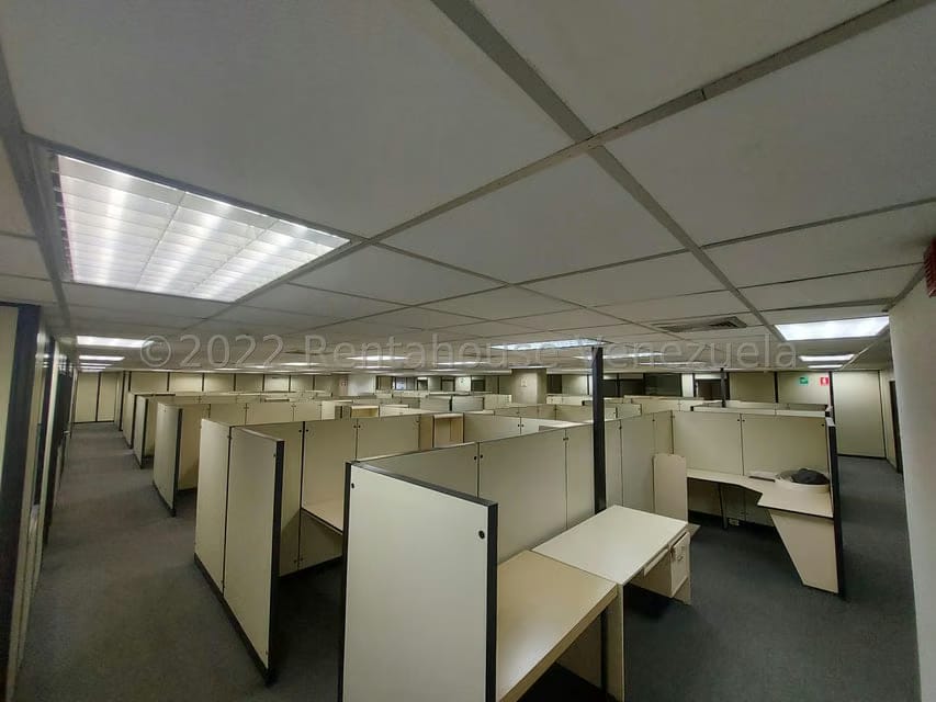 Comercial (Oficina) en Alquiler en Terrazas del Avila, Distrito Metropolitano - 11