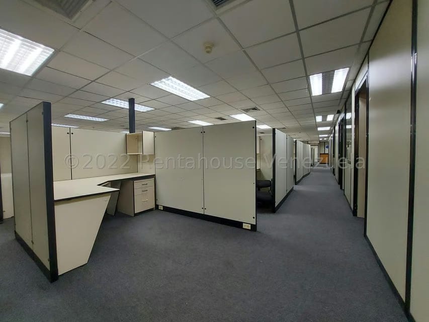 Comercial (Oficina) en Alquiler en Terrazas del Avila, Distrito Metropolitano - 10