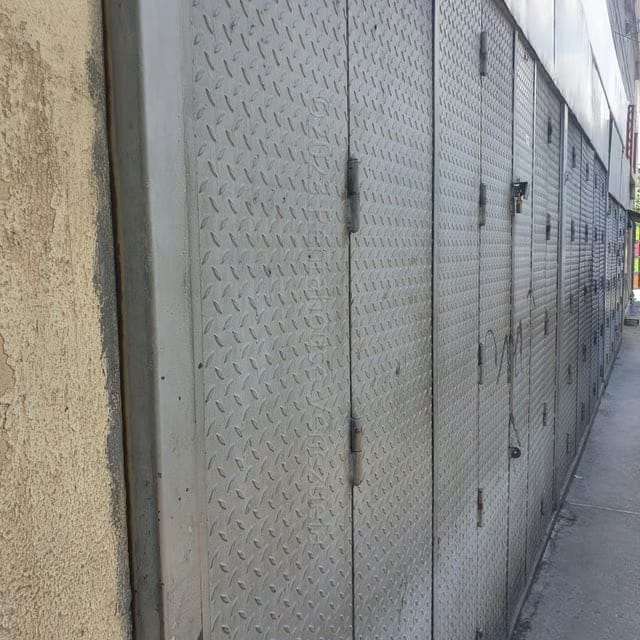 Comercial (Local Comercial) en Venta en Parroquia Santa Teresa, Distrito Metropolitano - 2
