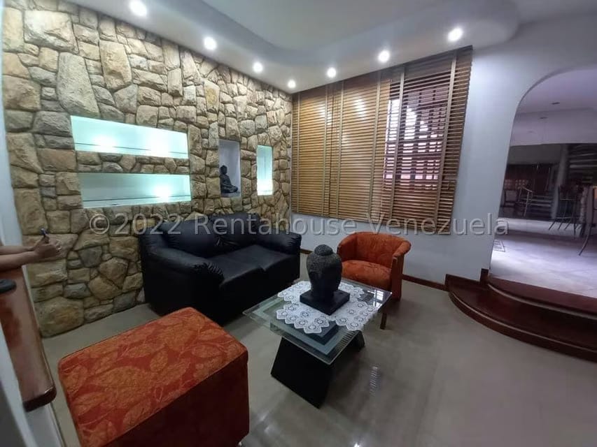 Casa (Duplex) en Venta en Colinas de Vista Alegre, Distrito Metropolitano - 19