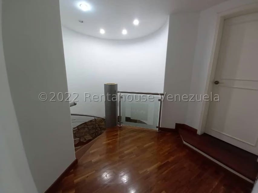 Casa (Duplex) en Venta en Colinas de Vista Alegre, Distrito Metropolitano - 28