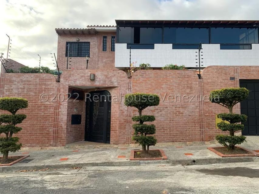 Casa (Duplex) en Venta en Colinas de Vista Alegre, Distrito Metropolitano - 55