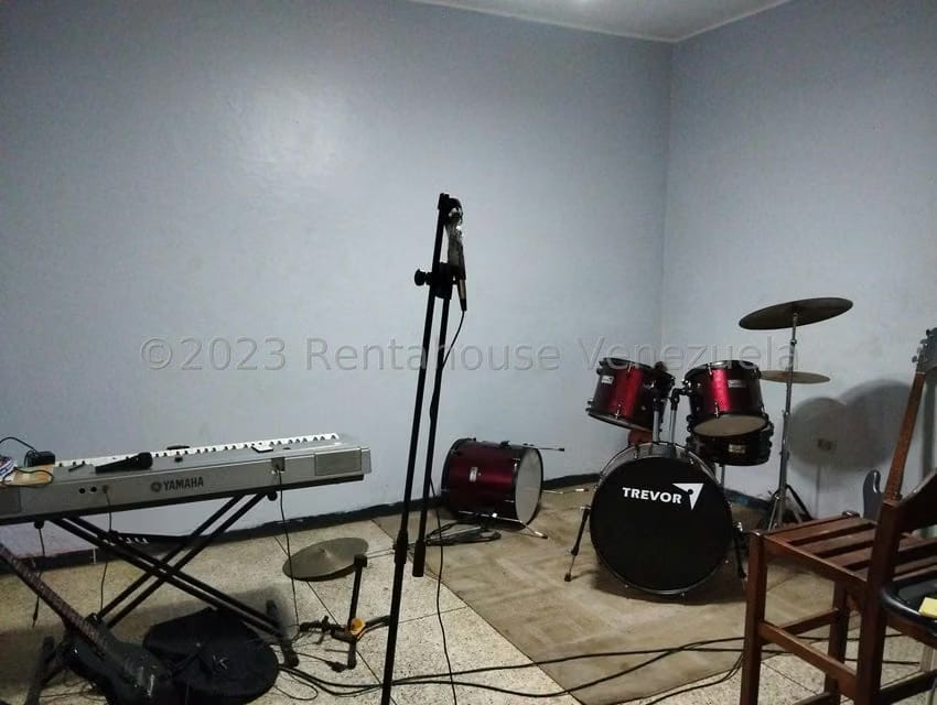 Casa (Multipes Niveles) en Venta en Parroquia Catedral, Distrito Metropolitano - 14