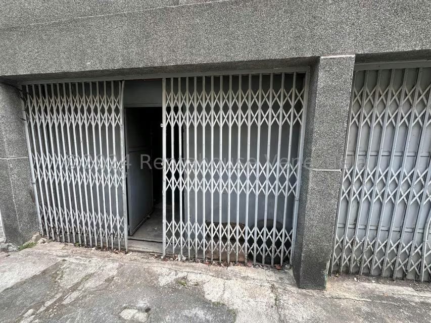 Comercial (Local Comercial) en Alquiler en San Bernardino, Distrito Metropolitano - 3