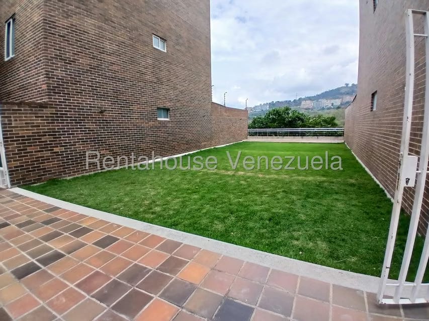 Apartamento (1 Nivel) en Venta en Lomas del Sol, Distrito Metropolitano - 18