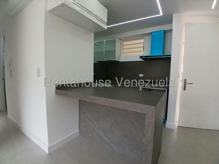 Apartamento (1 Nivel) en Venta en Lomas del Sol, Distrito Metropolitano - 7