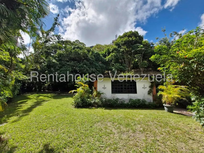 Casa (1 Nivel) en Venta en Los Geranios, Distrito Metropolitano - 16