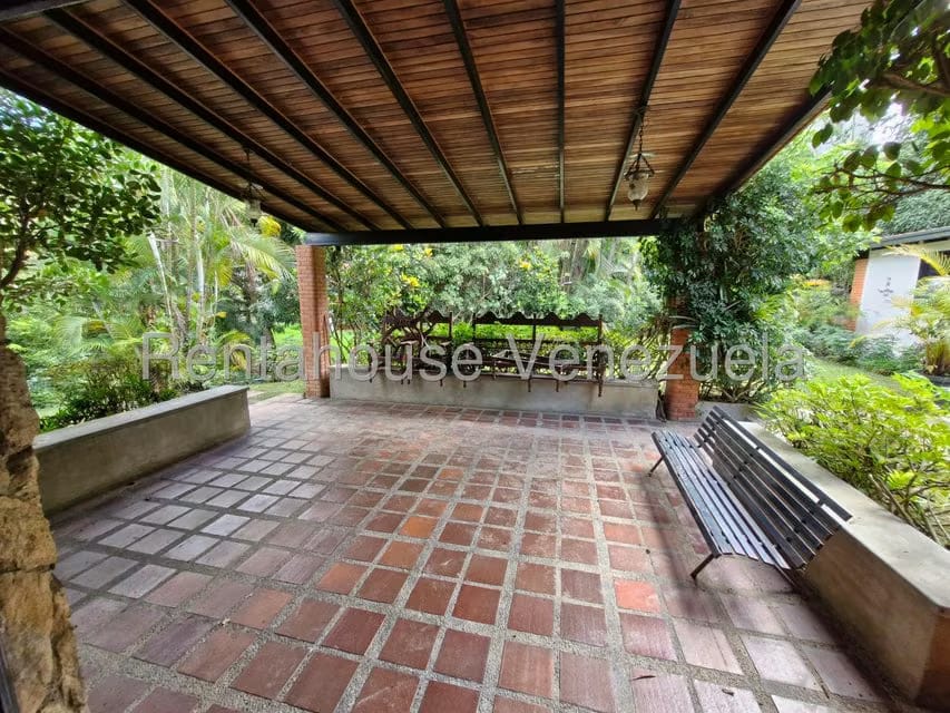 Casa (1 Nivel) en Venta en Los Geranios, Distrito Metropolitano - 4