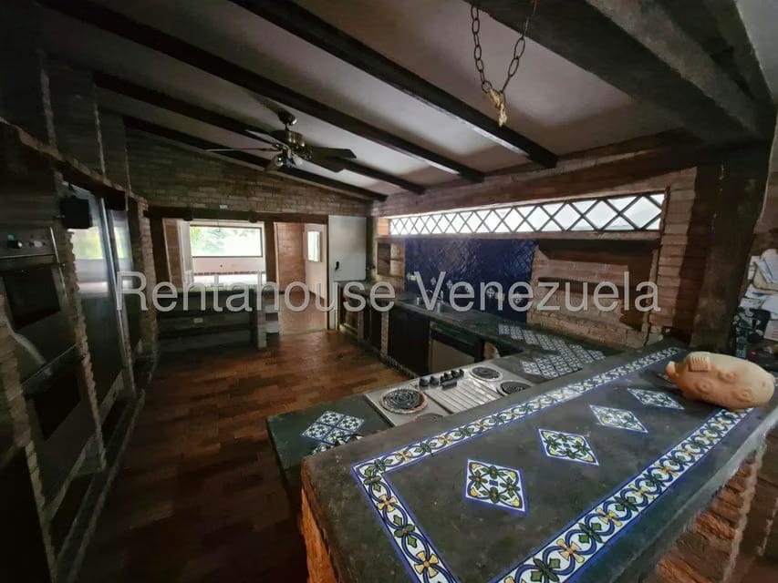 Casa (1 Nivel) en Venta en Los Geranios, Distrito Metropolitano - 37