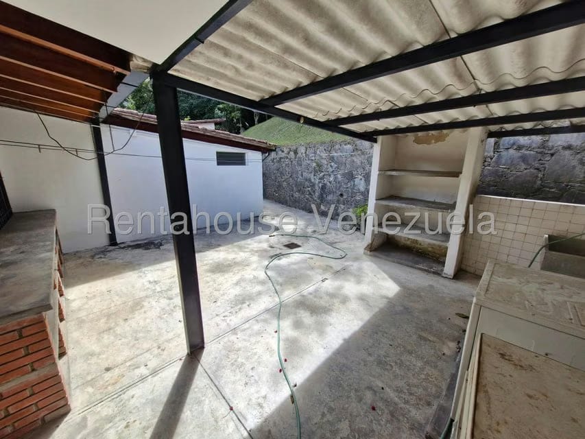 Casa (1 Nivel) en Venta en Los Geranios, Distrito Metropolitano - 44