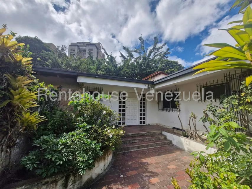 Casa (1 Nivel) en Venta en Los Geranios, Distrito Metropolitano - 45
