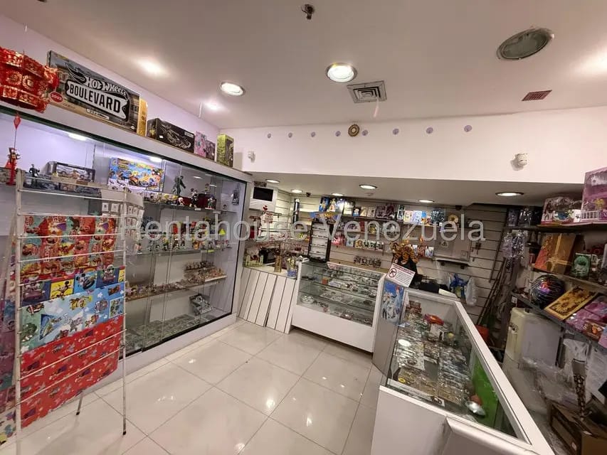 Comercial (Local Comercial) en Alquiler en El Paraiso, Distrito Metropolitano - 5