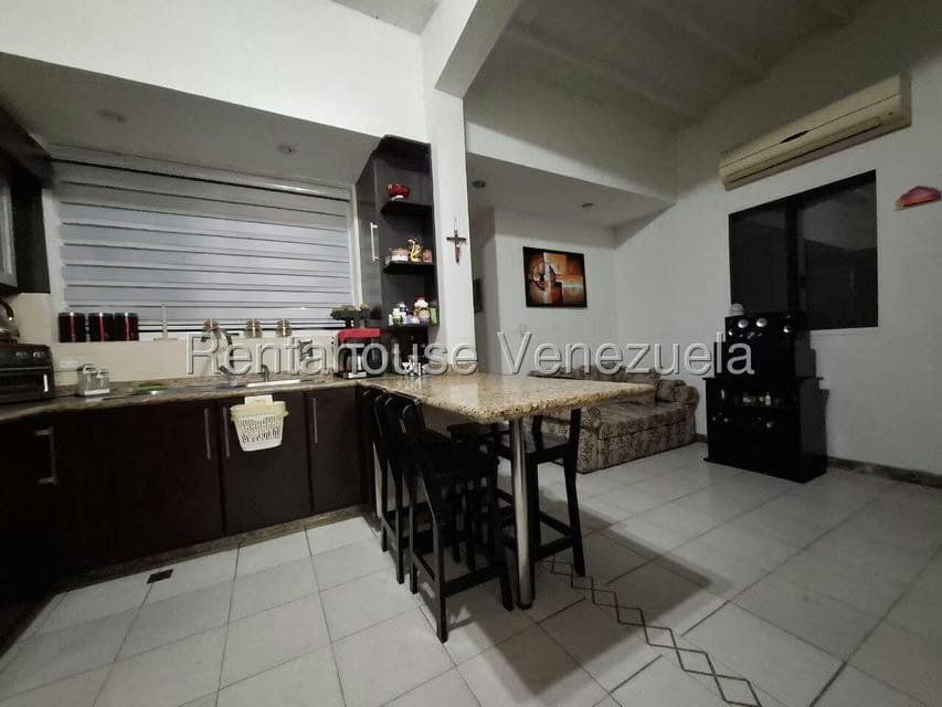 Casa (1 Nivel) en Venta en Los Cerezos, Lara - 11