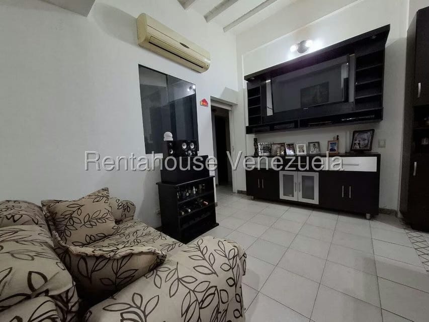 Casa (1 Nivel) en Venta en Los Cerezos, Lara - 14