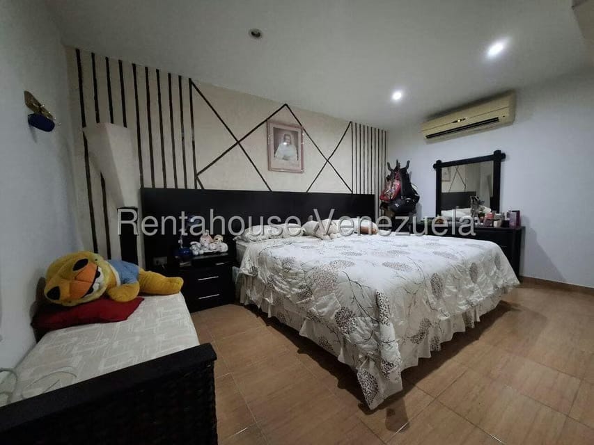 Casa (1 Nivel) en Venta en Los Cerezos, Lara - 23