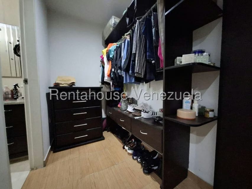 Casa (1 Nivel) en Venta en Los Cerezos, Lara - 27