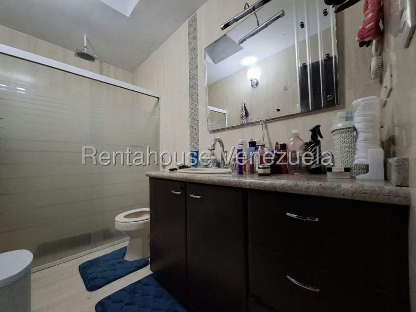 Casa (1 Nivel) en Venta en Los Cerezos, Lara - 28