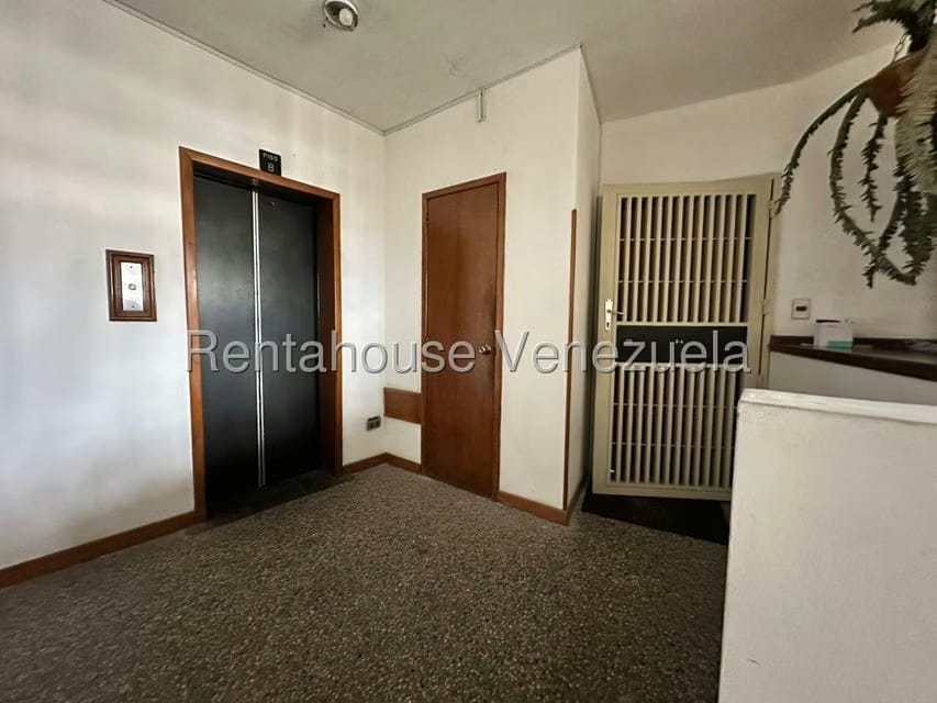 Apartamento (Duplex) en Venta en Los Caobos, Distrito Metropolitano - 7