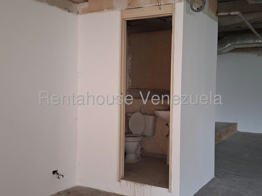 Comercial (Oficina) en Alquiler en Chuao, Distrito Metropolitano - 7