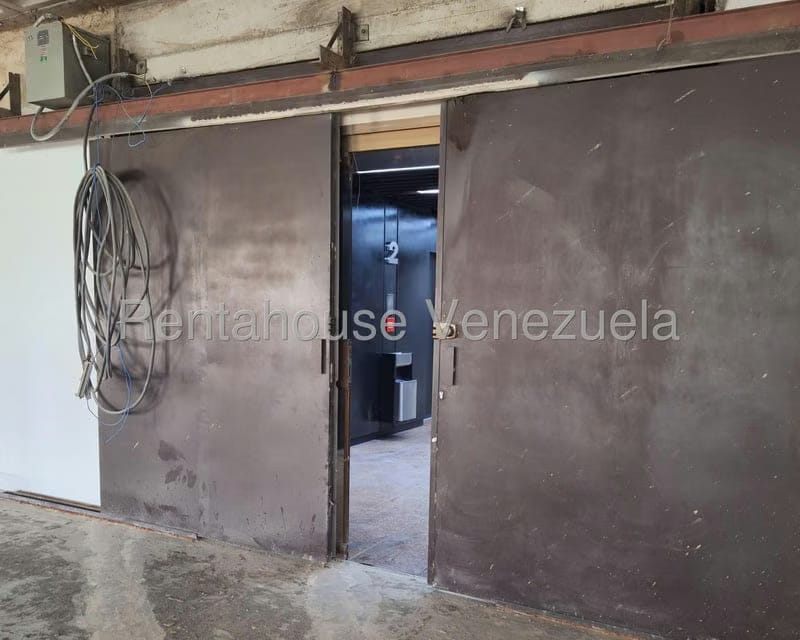 Comercial (Oficina) en Alquiler en Chuao, Distrito Metropolitano - 9