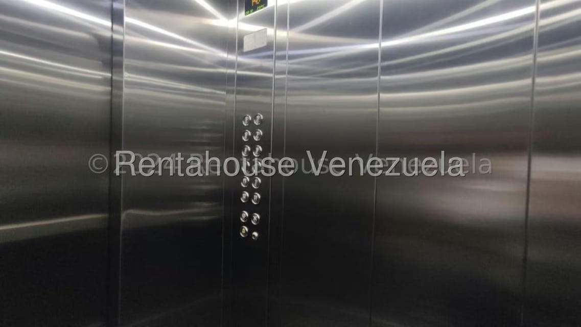 Comercial (Oficina) en Alquiler en Nueva Segovia, Lara - 4