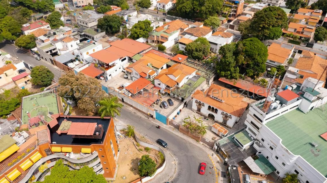 Terreno (Residencial) en Venta en La Florida, Distrito Metropolitano - 3