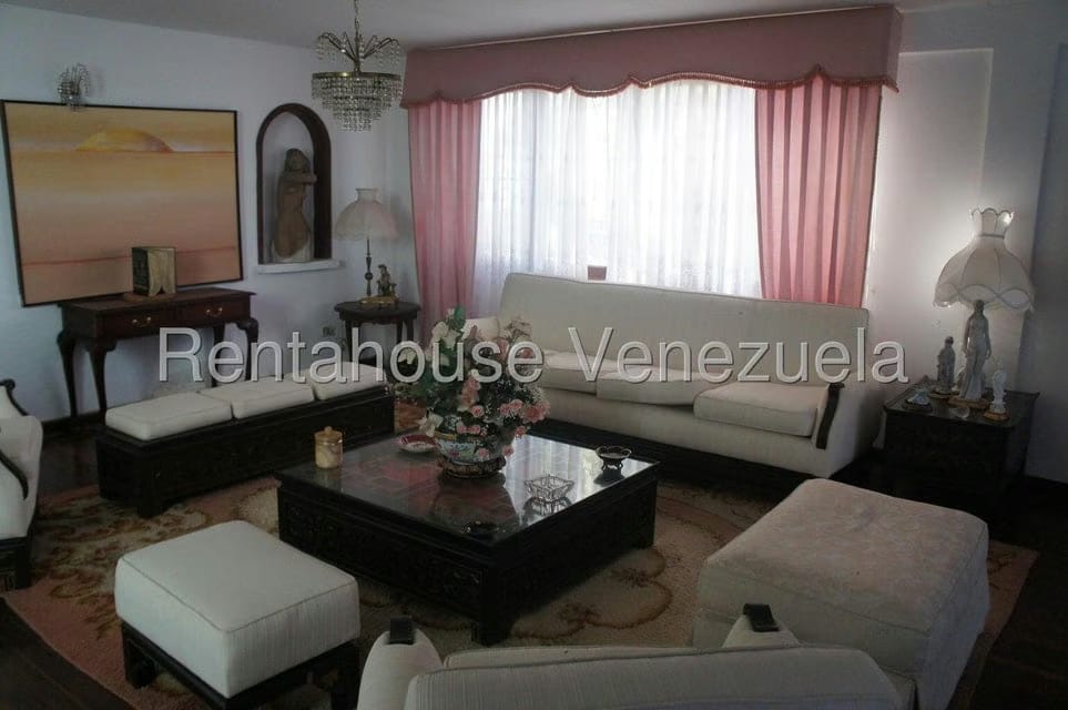 Casa (Multipes Niveles) en Venta en La Lagunita Country Club, Distrito Metropolitano - 16