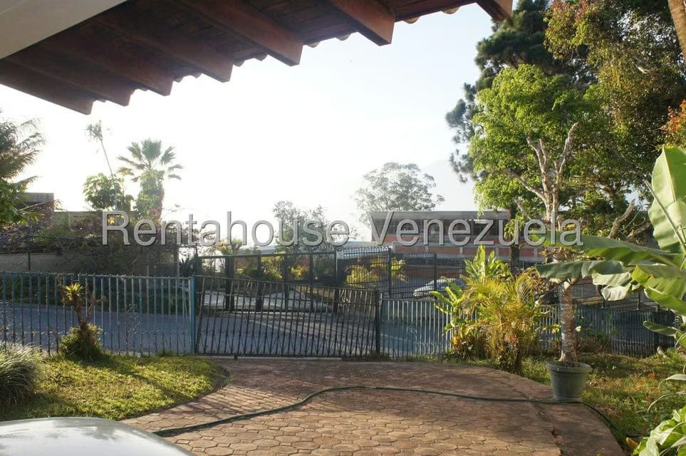 Casa (Multipes Niveles) en Venta en La Lagunita Country Club, Distrito Metropolitano - 7